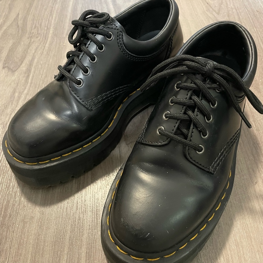 8053 Leather Platform Casual Shoes